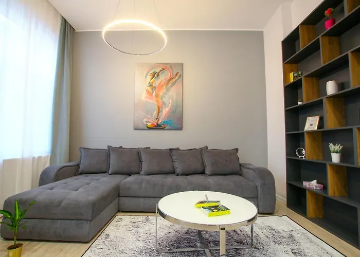 Mianelly Center Daire Köstence