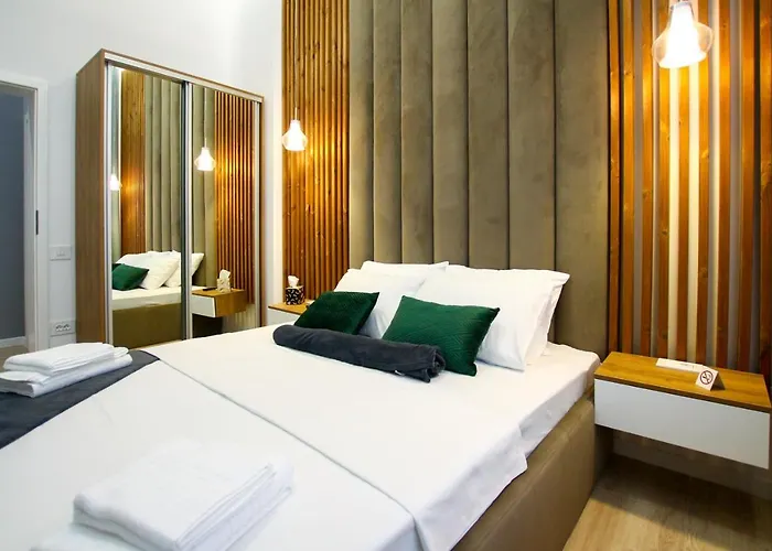 Mianelly Center Köstence