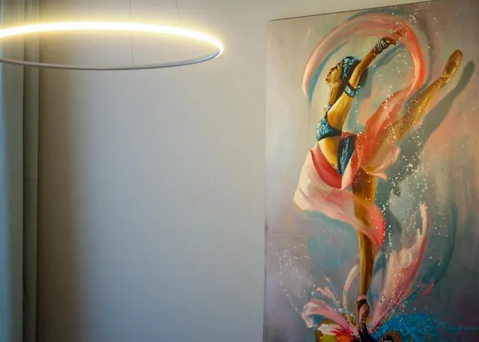 Mianelly Center Köstence